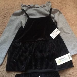 NWT Toddler girls shirt and pants set